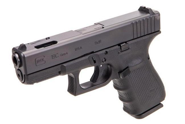 Glock 19C Gen 4 Compact Handgun 9mm Luger 15/rd Magazines (3) Barrel Black USA REBUILT