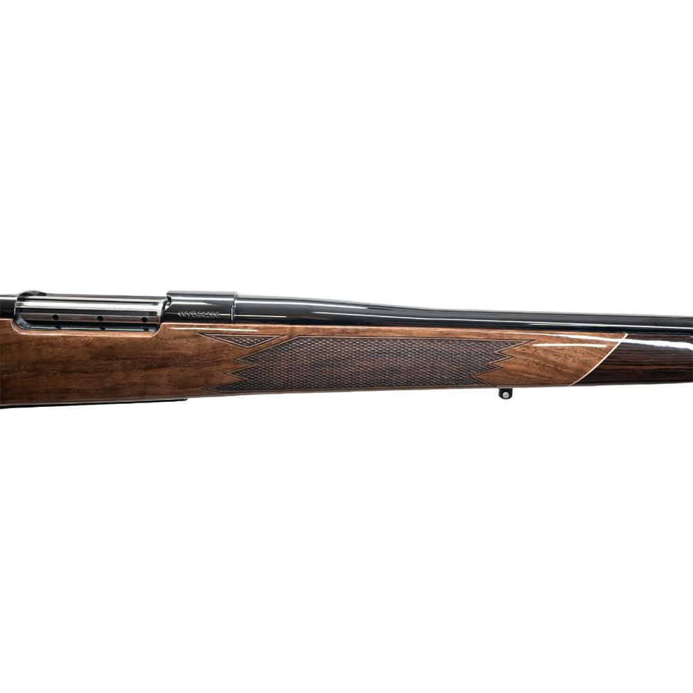Weatherby Mark V Deluxe Rifle .300 Wby Mag 3rd Magazine 26" Barrel Walnut